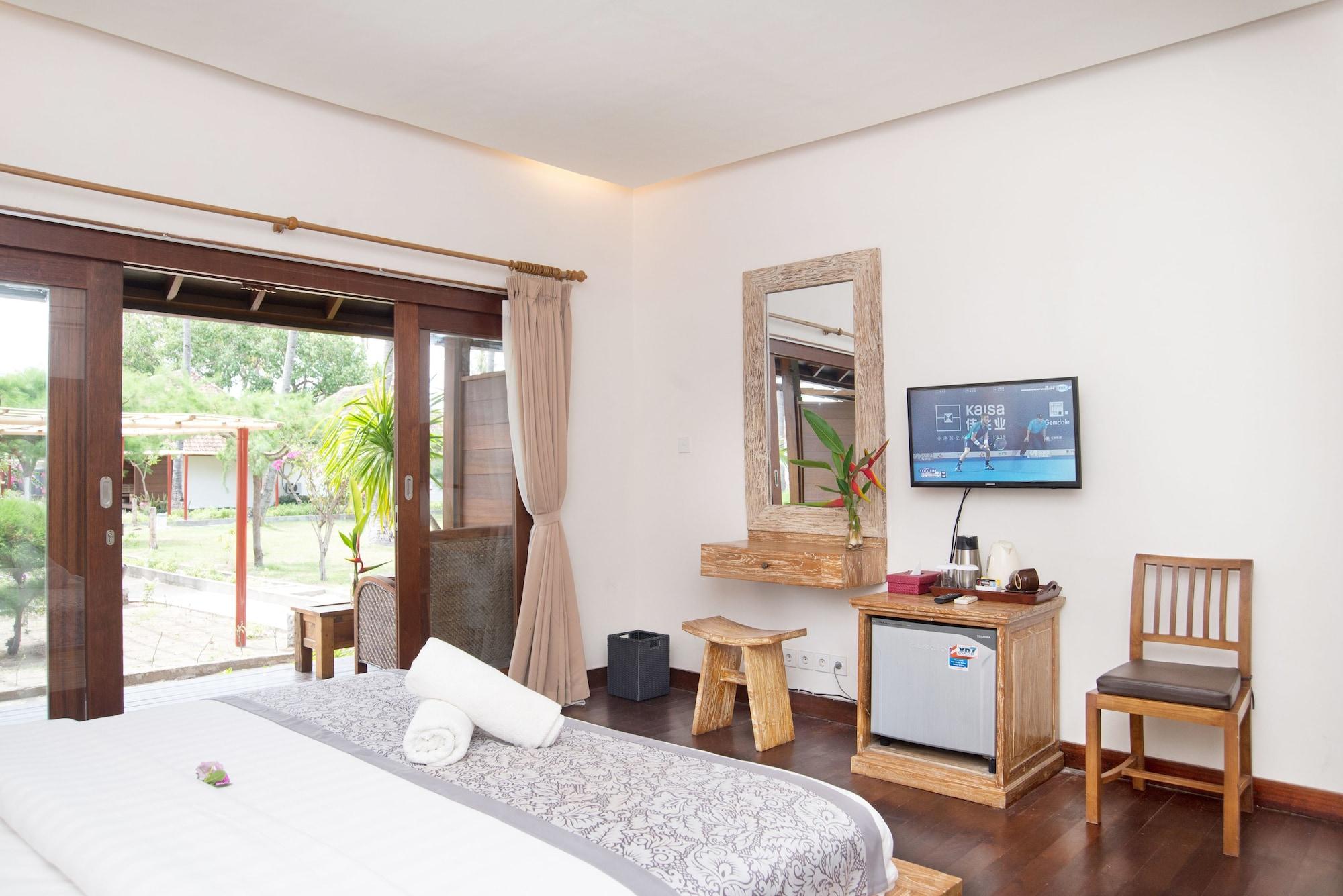 Royal Regantris Villa Karang Gili Air Bagian luar foto