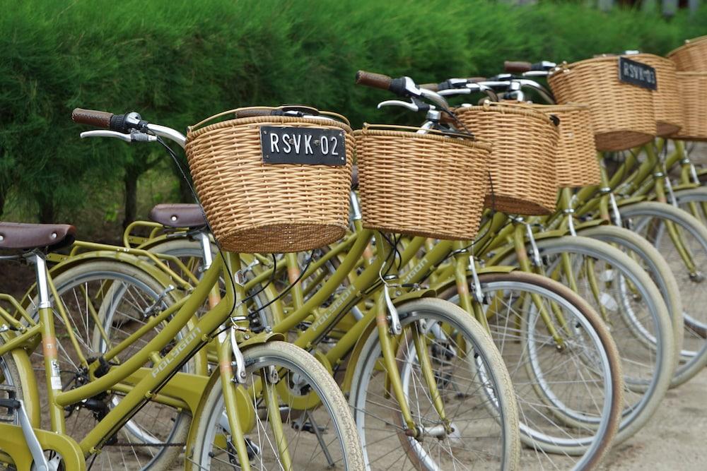 Royal Regantris Villa Karang Gili Air Bagian luar foto
