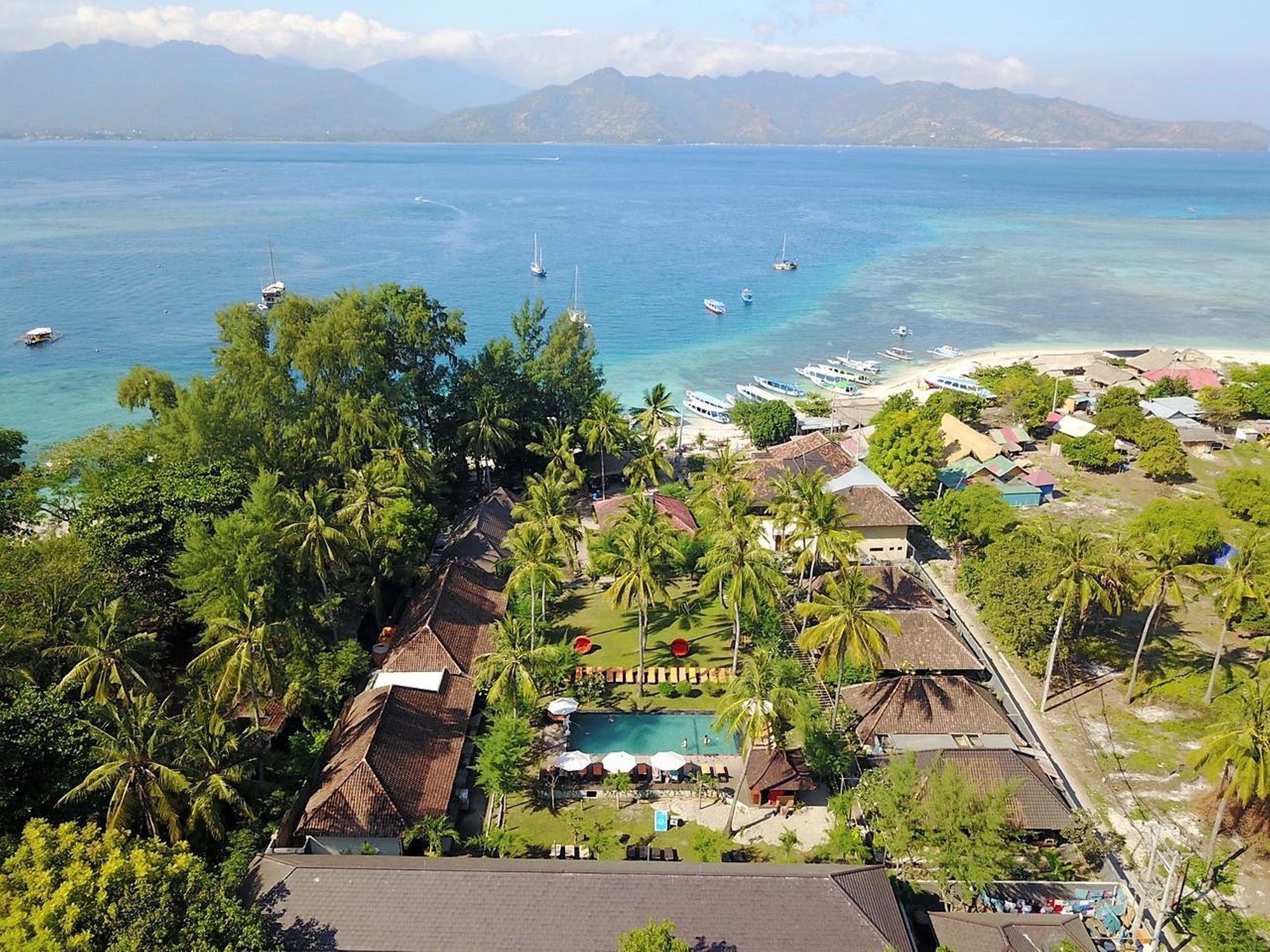 Royal Regantris Villa Karang Gili Air Bagian luar foto